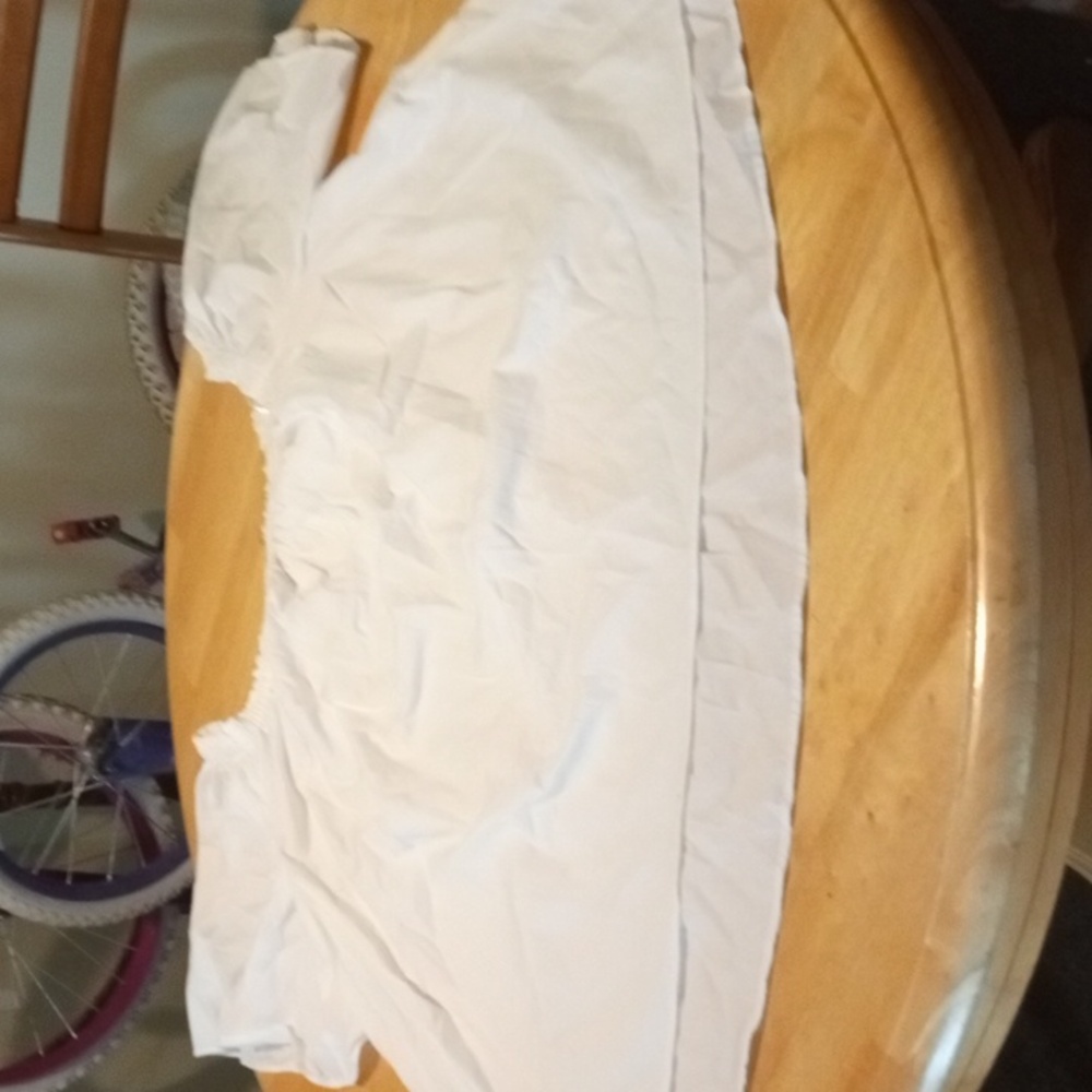 LANE BRYANT SMOCKED SHOULDER SQUARE NECK PUFFY SLEEVE BLOUSE SIZE 18/20 WHITE - Picture 3 of 8